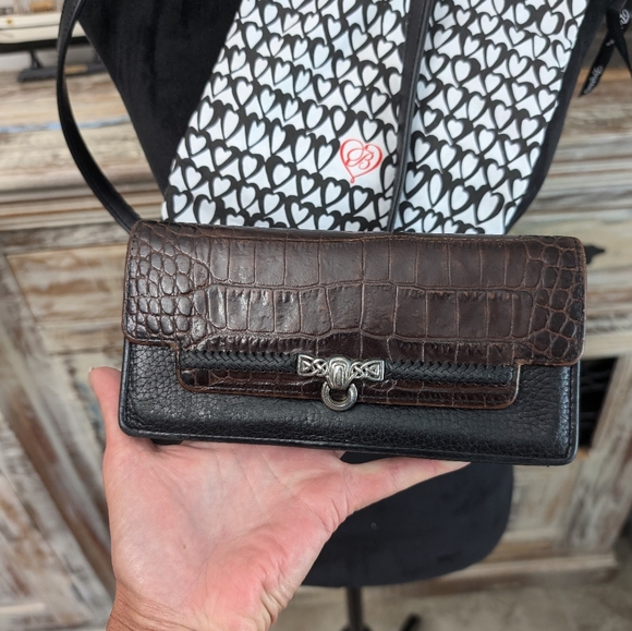 Vintage Brighton Crossbody/ Clutch Wallet with Dust Bag - Picture 3 of 13